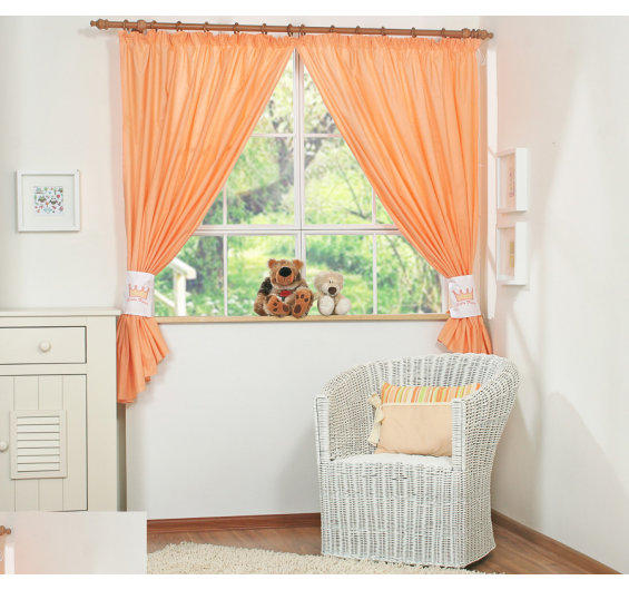 Cortinado  de Janela para Quarto de Bebé